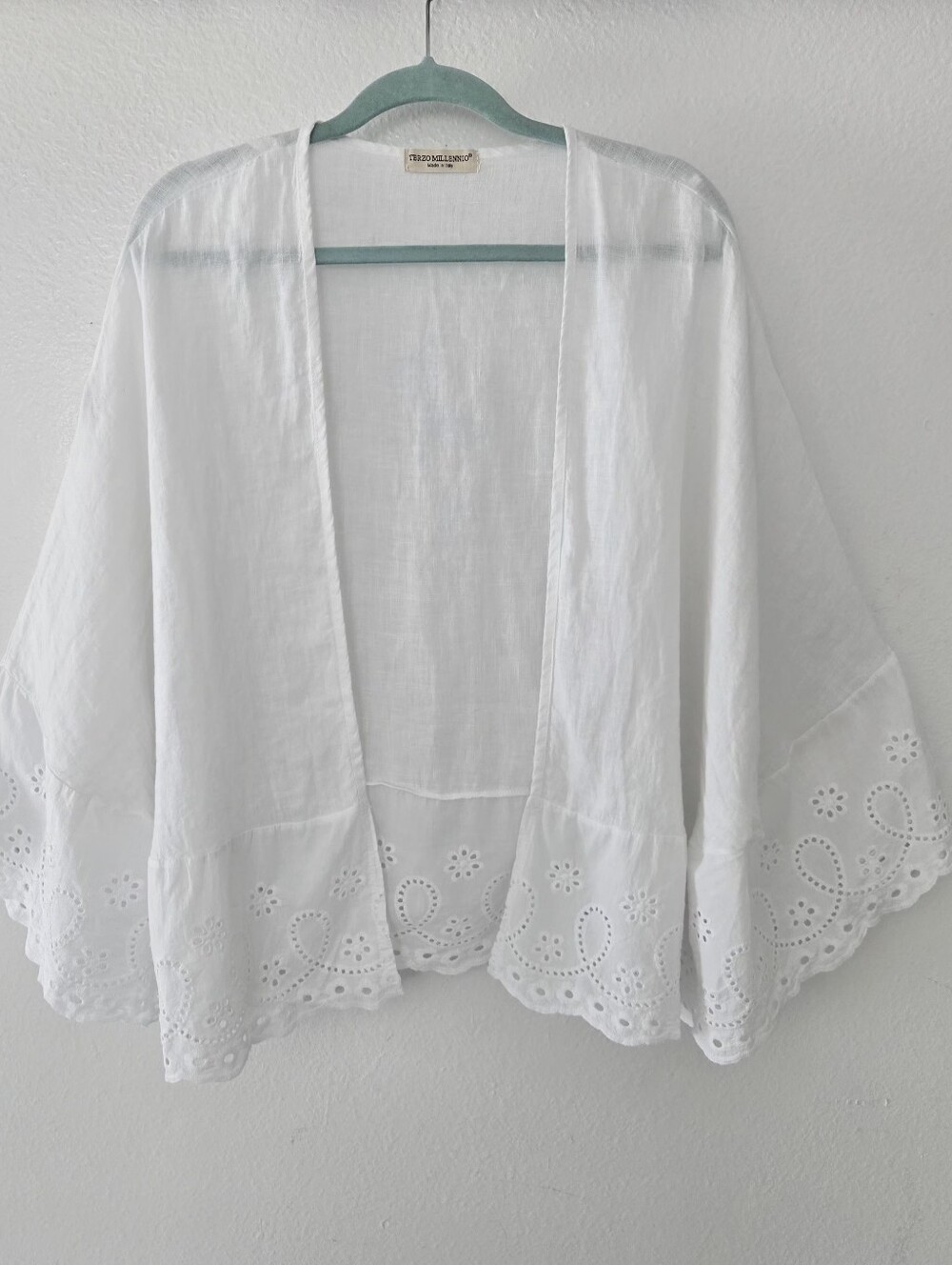 Terzo Millennio Cape Cover-Up Layering Top White Linen Eyelet Border One Size